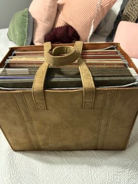 1990’s Vintage Light Brown Suede File Carrier